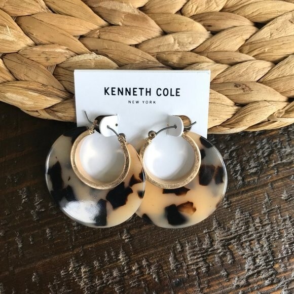 KENNETH COLE Tan Black Tortoise Rhinestone Gold tone Hoops 511x2 - Picture 7 of 7